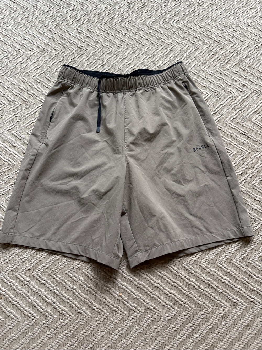 Nobull size medium shorts